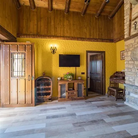 Casa Perico * Borrastre